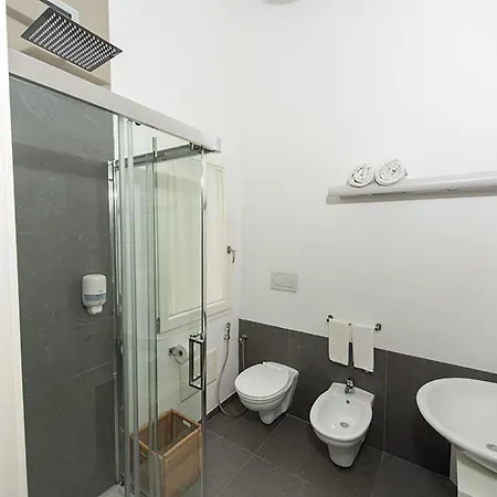 Le Grancìe Alloggio per agriturismo *